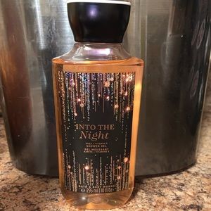 ✨ bath and body works shower gel